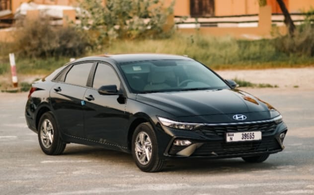 Hyundai Elantra 2024  